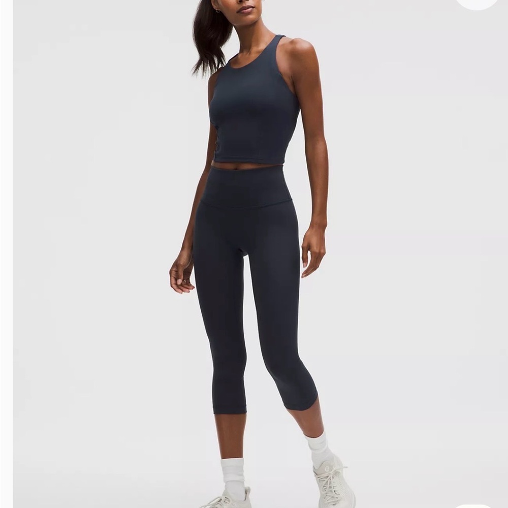 Lululemon Wunder Under Navy Legginga Crop 23"